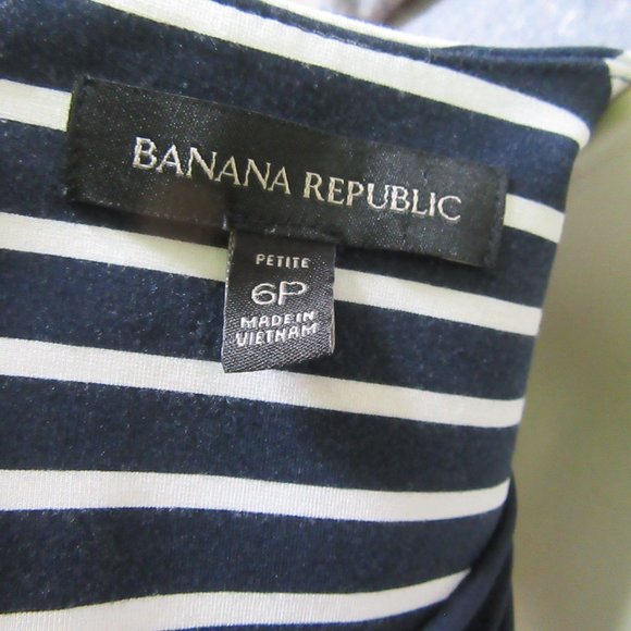 Casual Banana Republic Dress - Picture 12 of 12